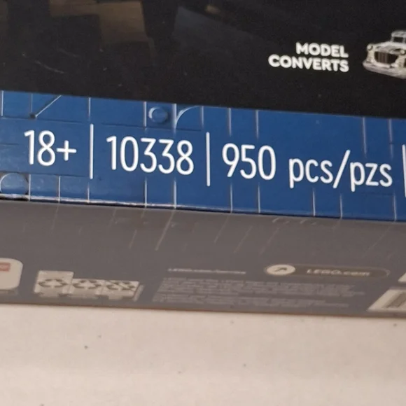 Lego Transformers Bumblebee - Picture 4 of 9